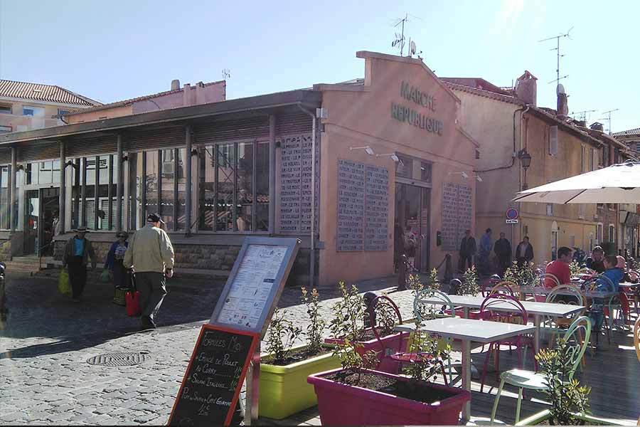 marché republique vieille ville saint raphael